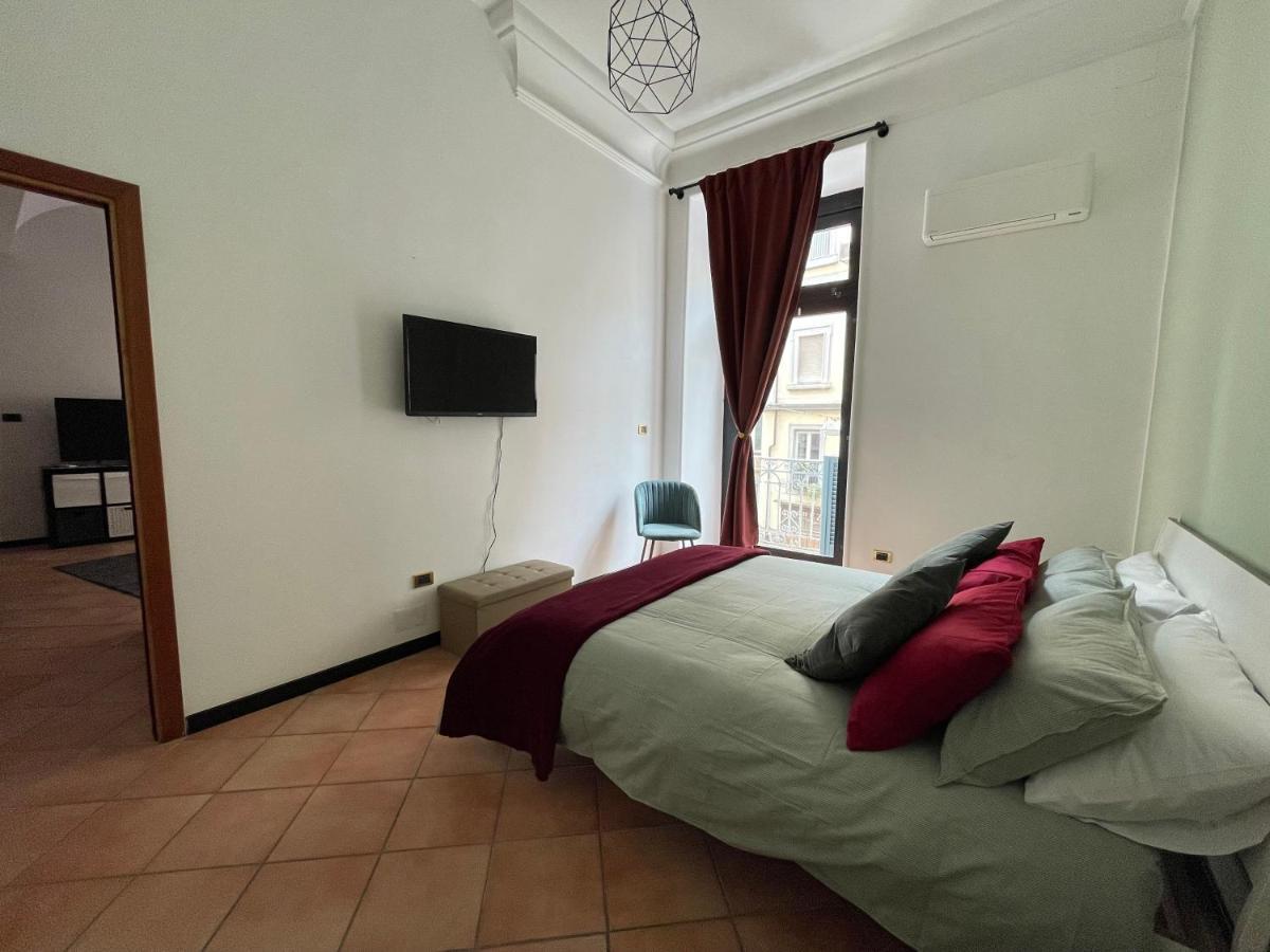 La Finestra Sul Corso Apartment Naples Exterior photo