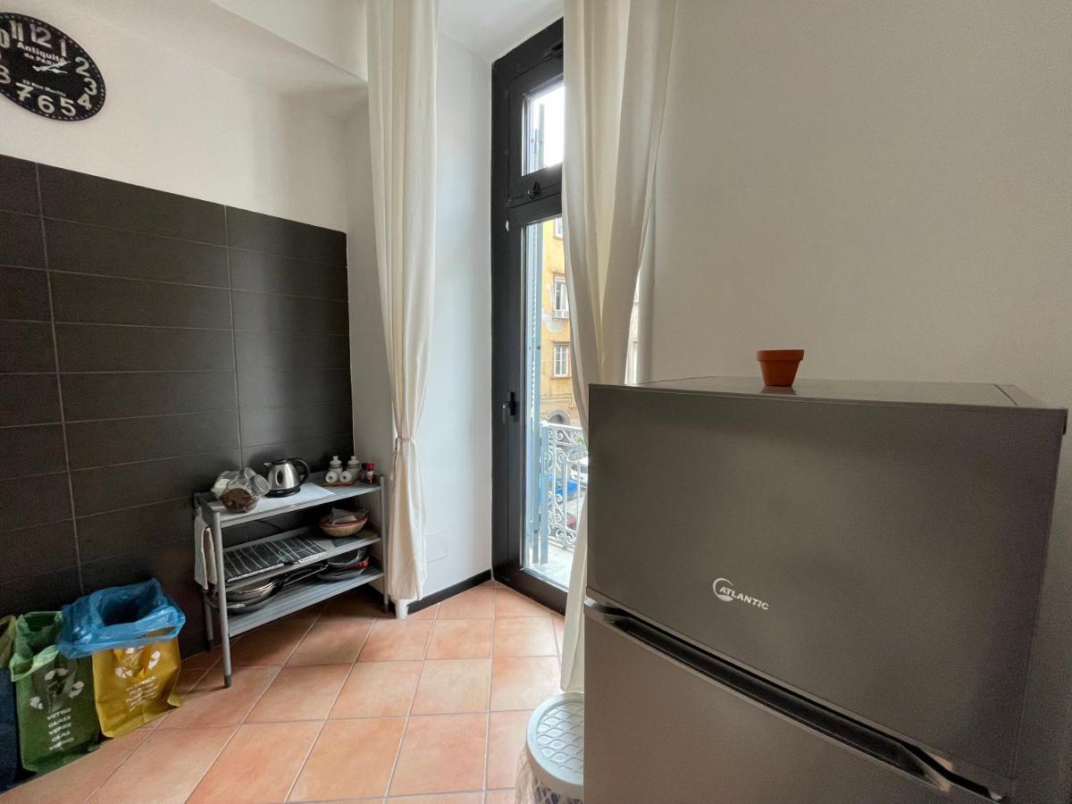La Finestra Sul Corso Apartment Naples Exterior photo